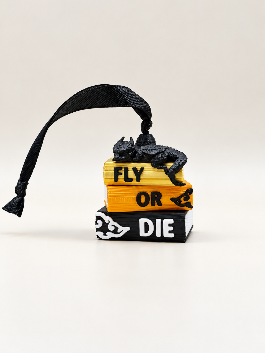 Bookish Christmas Ornament "Fly or Die"