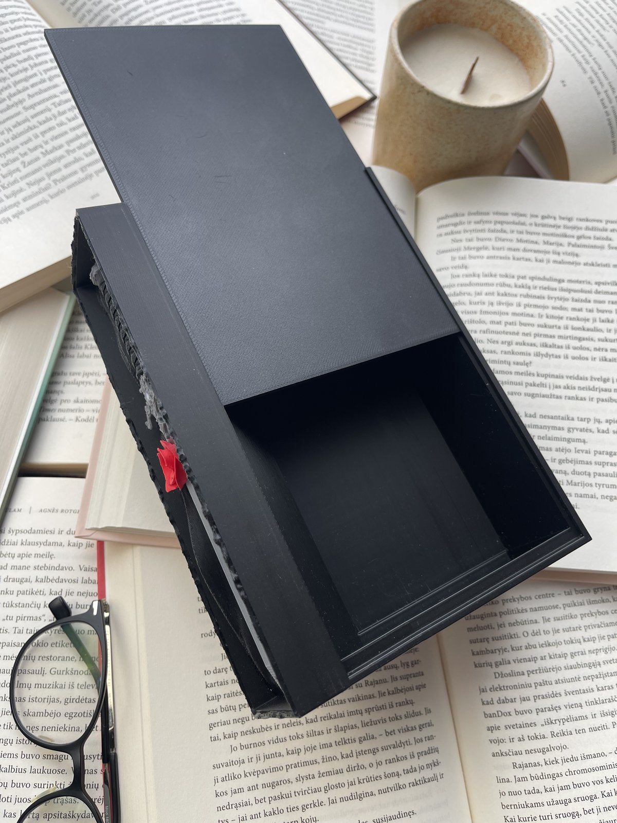 Dekoracija „Hidden Blade“