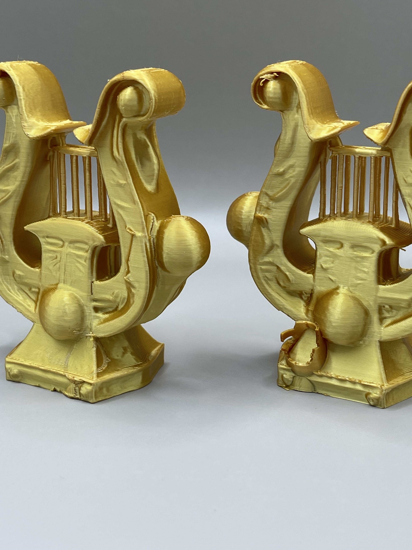 Golden Fae Trove Arch Decor – Minor Defect