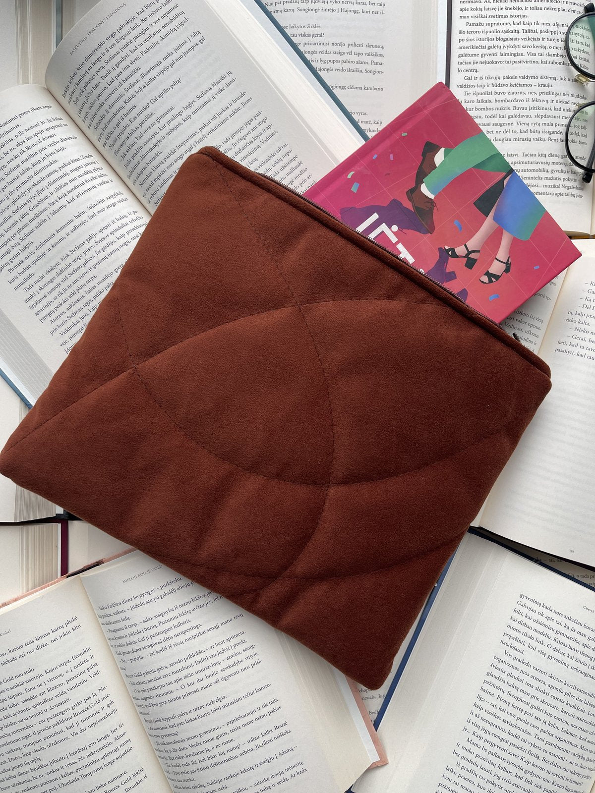 Rudens pasakojimai + 2 skirtukai (nemokamai)