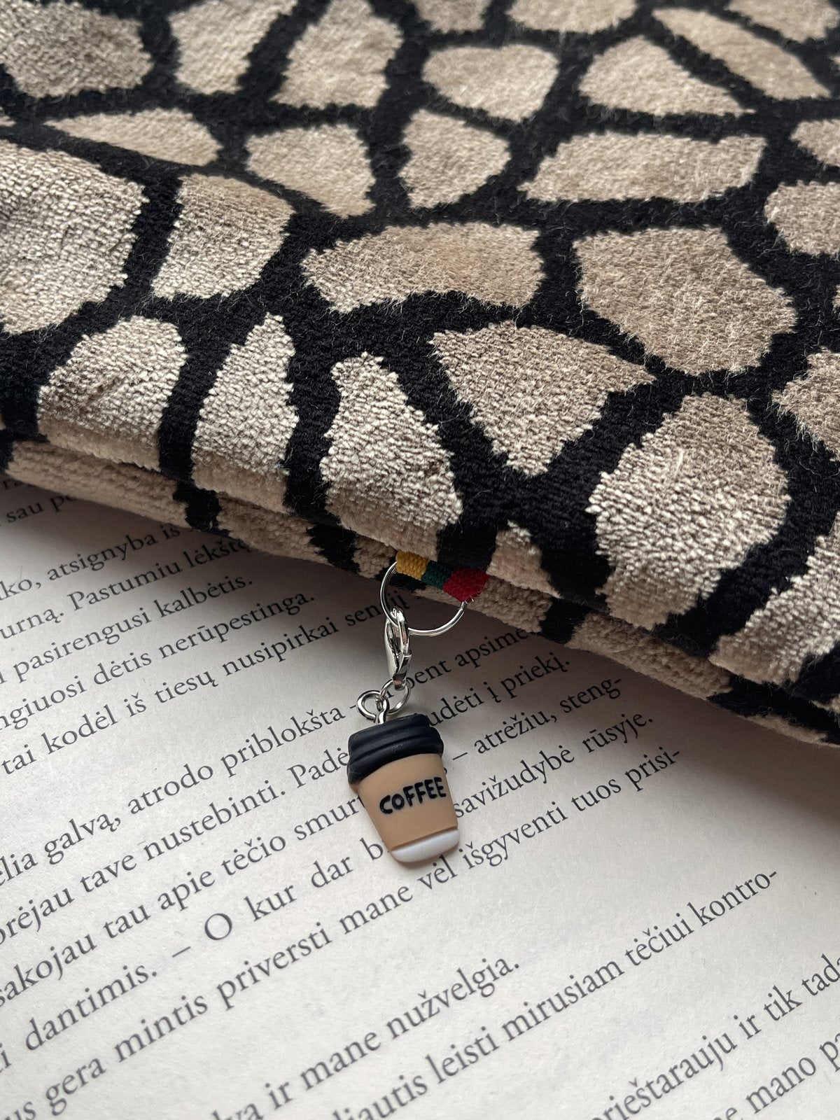 Laukinės istorijos + 2 skirtukai (nemokamai)