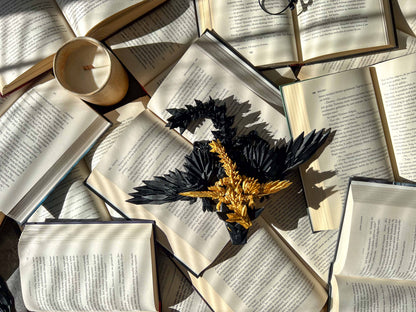 Lankstūs „Fourth Wing“ drakonai