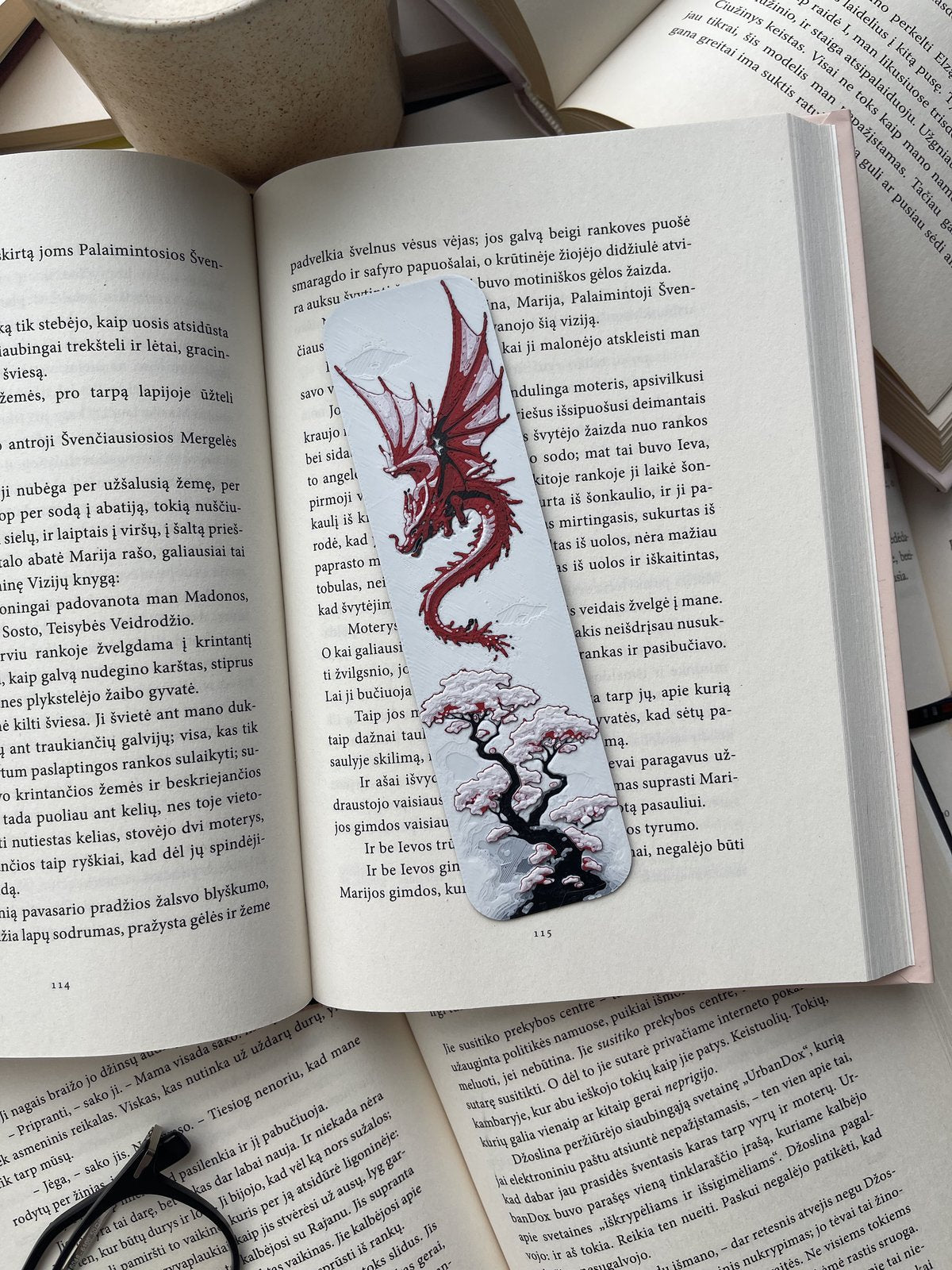 Skirtukas „Crimson Dragon“