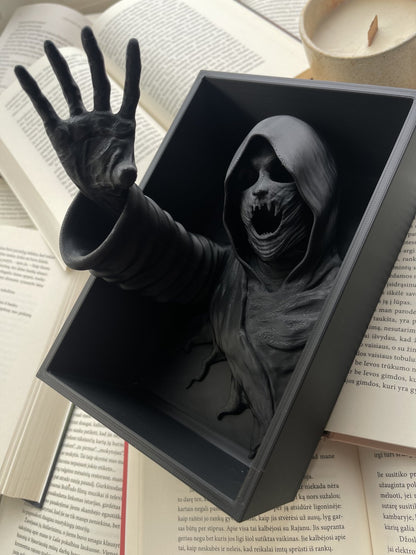 Dekoracija „Dark Presence“