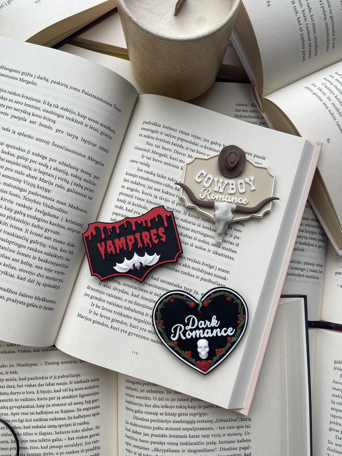 Knygų lentynos ženkliukai – Romance kolekcija