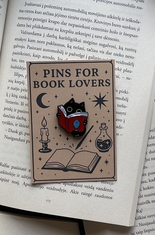Pins "Cat with a fish book"