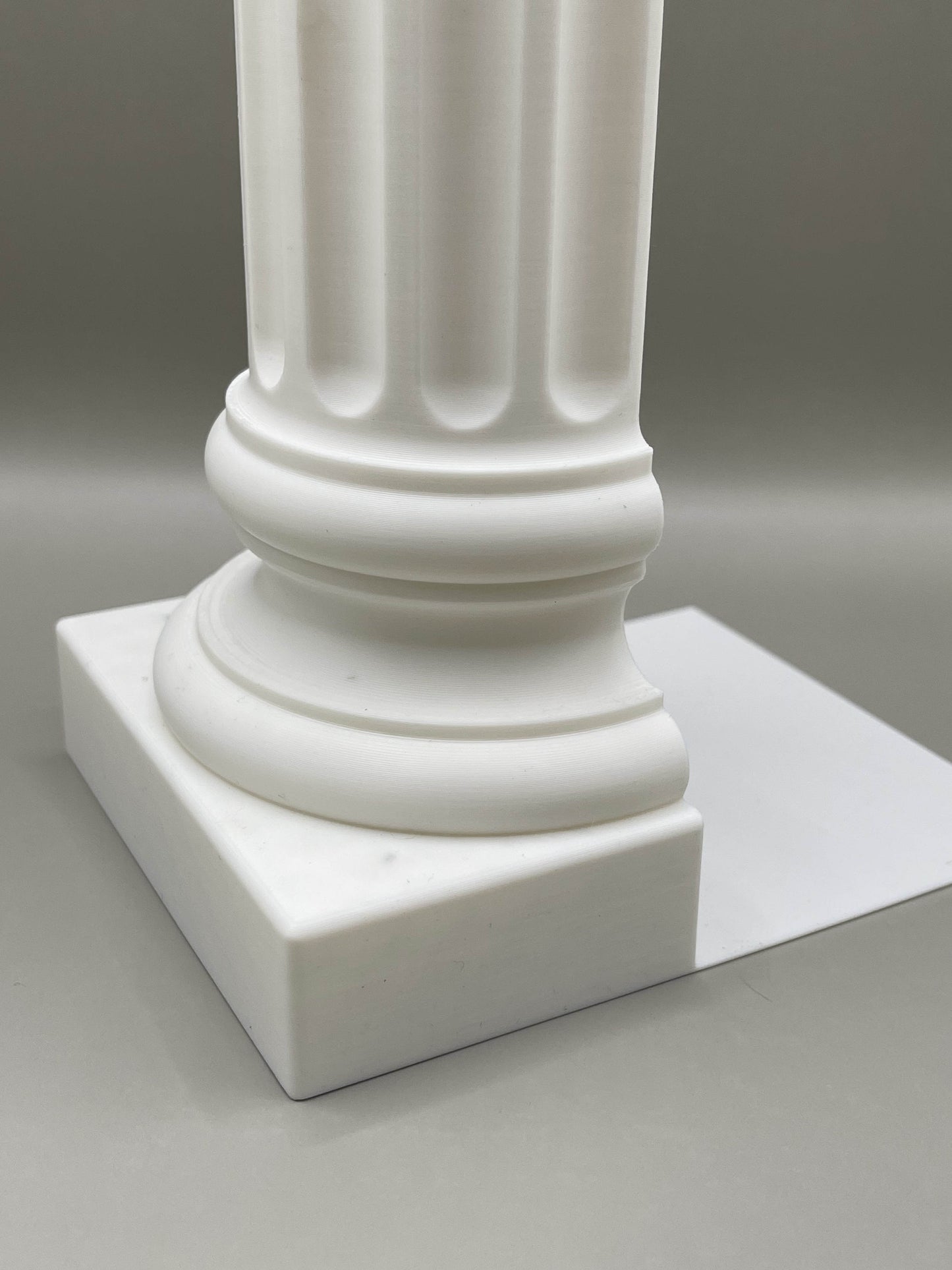 “Broken Column” Bookend – Minor Defect