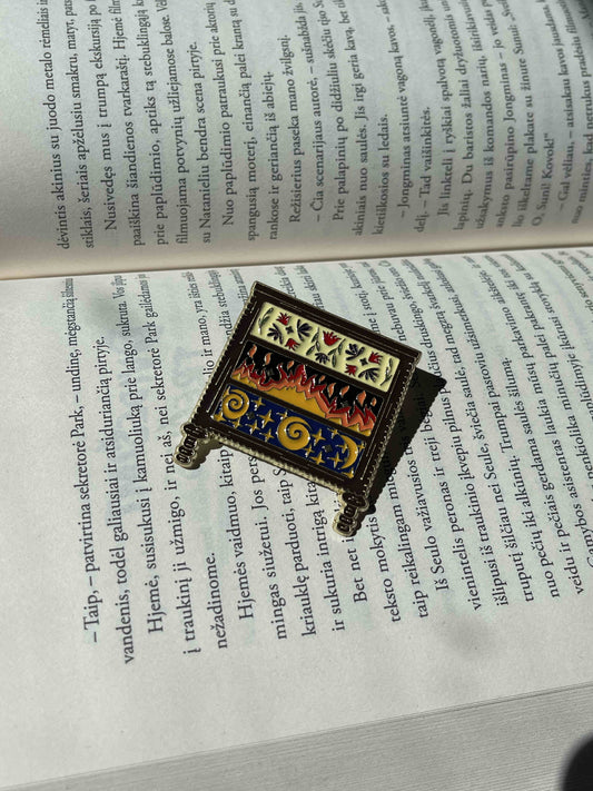 Pins "Acotar dresser"