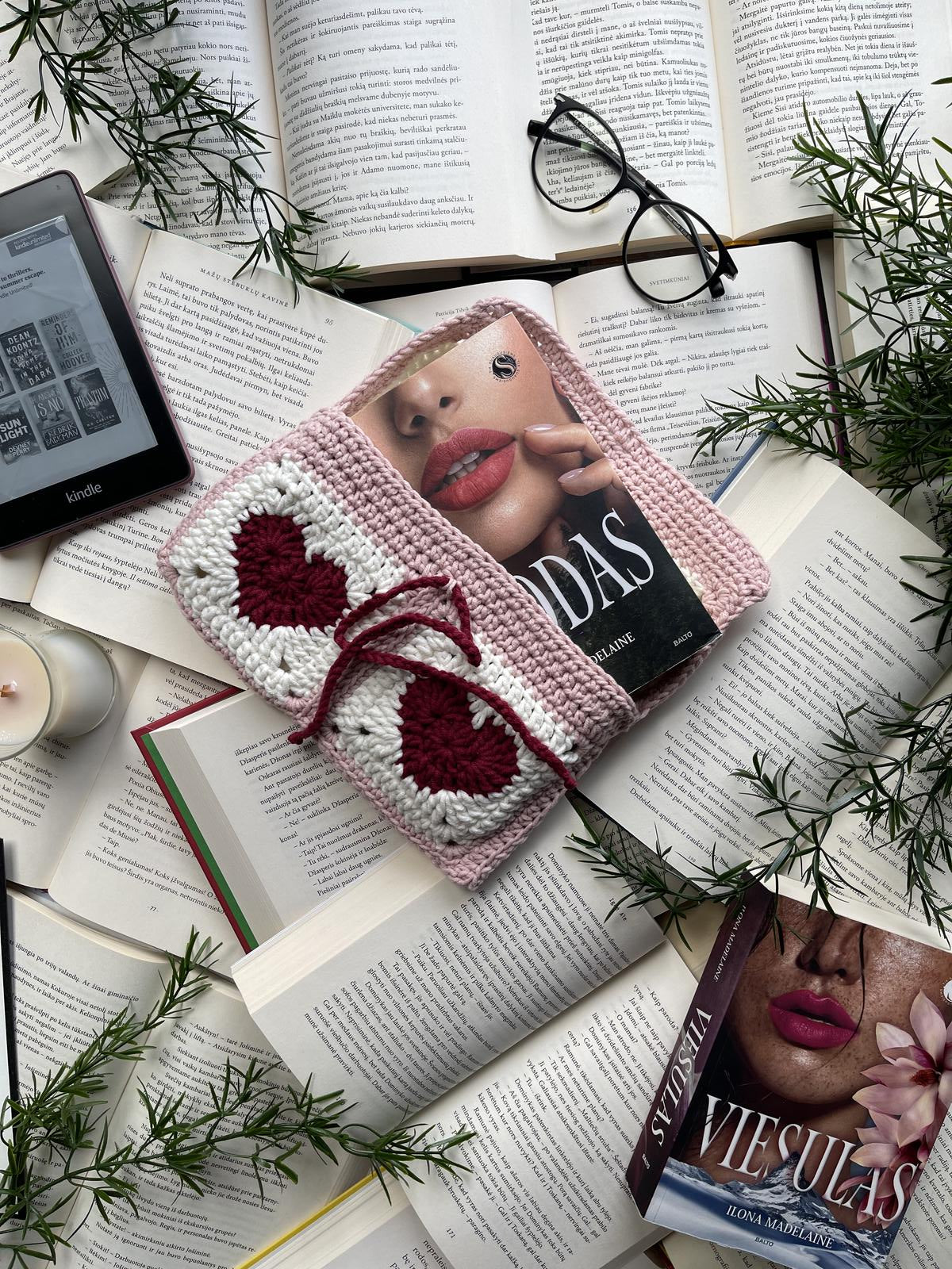 Nertas dėklas "Hearts"