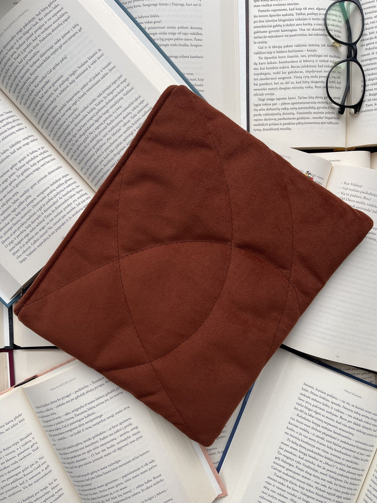 Rudens pasakojimai + 2 skirtukai (nemokamai)