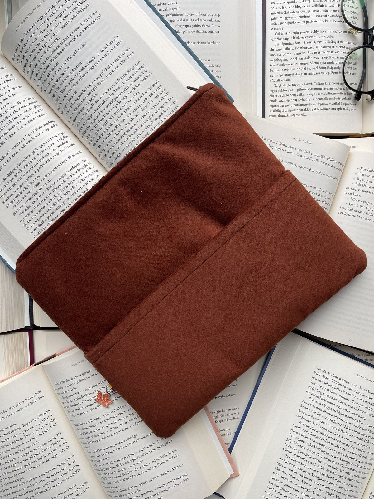 Rudens pasakojimai + 2 skirtukai (nemokamai)