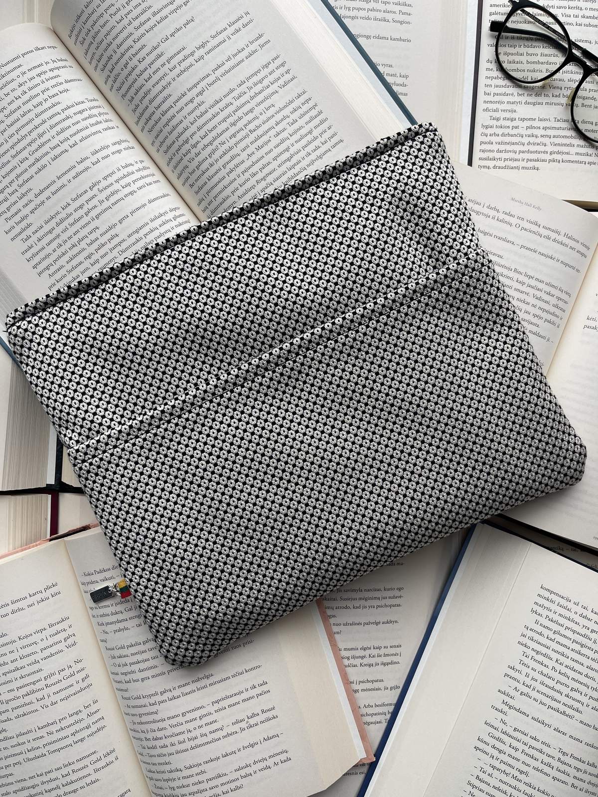 Rašalas ir popierius + 2 skirtukai (nemokamai)